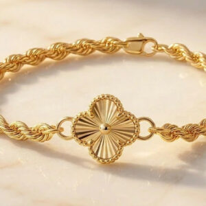 Pulsera Trenzada con Dije de Trébol en Oro - PULS-ORO10K-1002